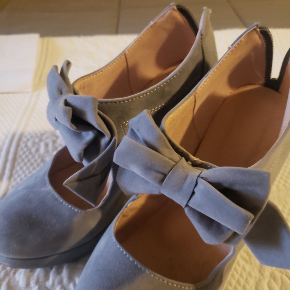 Dressy heels